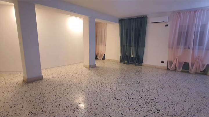 FITTO MONOLOCALE 